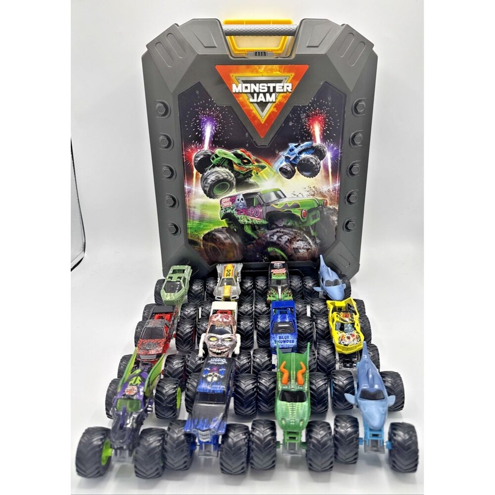 Spin Master Monster Jam Pit Party & Go Truck Carrying Case W/ 12 Trucks